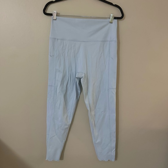 XXL Aerie Scallop Longline Sports Bra & XL High Waisted Scallop Pocket Legging - Picture 6 of 10